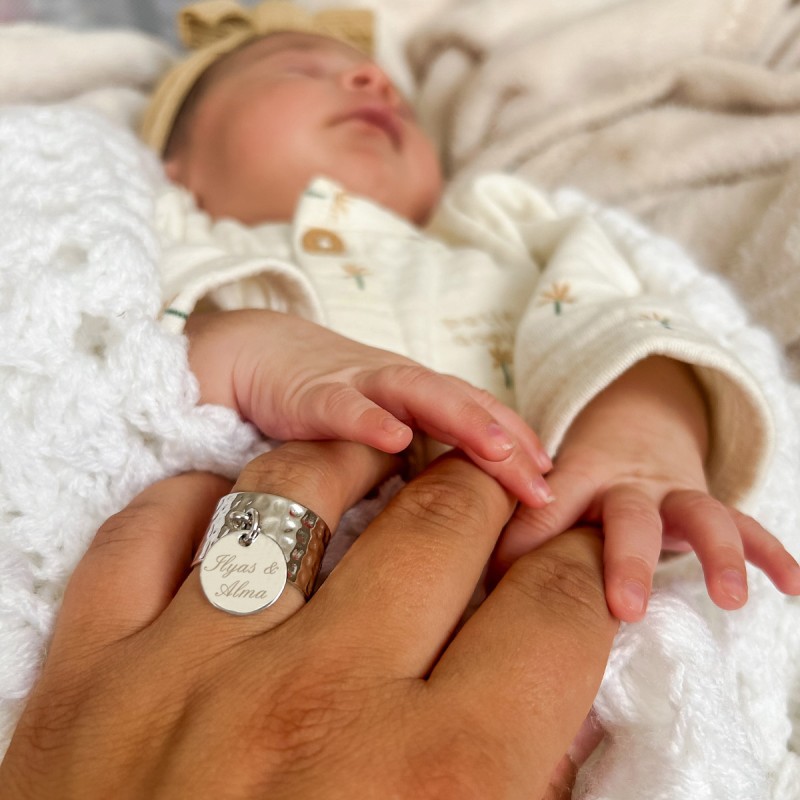Bague En Argent 925 Avec Ruban Et Cristal Rose – Élégante Et Féminine