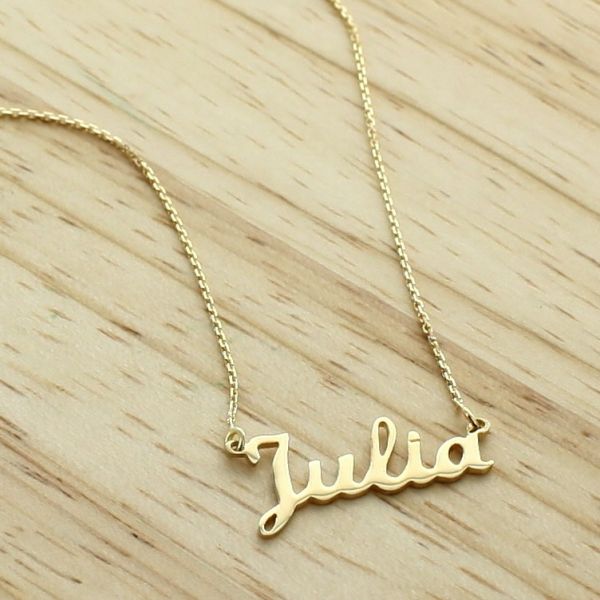 collier avec lettre prénom