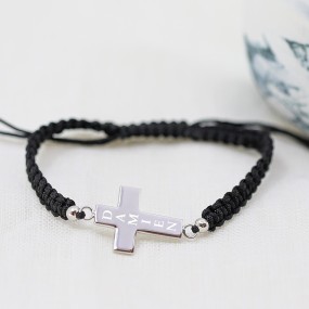 Bracelet shamballa croix gravée pour Homme lettre droite