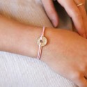 Bracelet cordon petit jeton forme coeur cordon  (Rose)