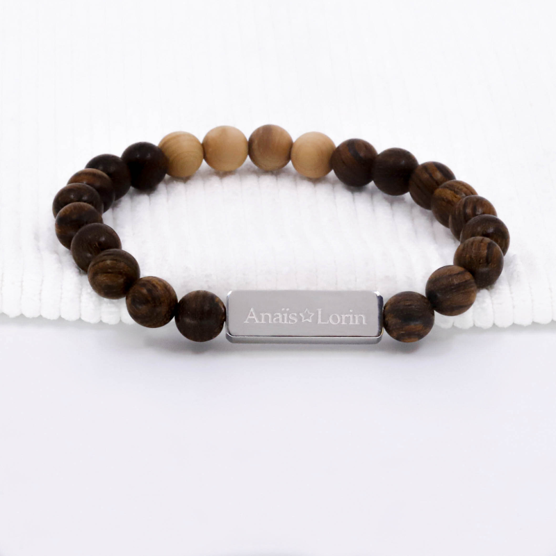 Bracelet perles bois naturel et plaque acier à personnaliser