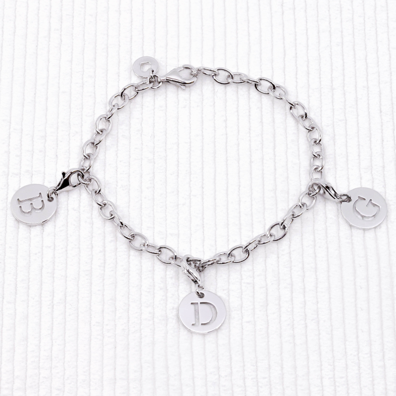 Bracelet Charms Initiales à personnaliser