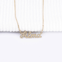 Collier prénom personnalisé en or 18 carats lettre script