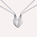 Pendentif couple à partager – Bijou cœur gravé avec initiales